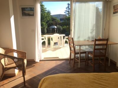 For rent Bordeaux 2 rooms 25 m2 Gironde (33000) photo 0
