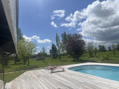 For rent Ludon-medoc 1 room 15 m2 Gironde (33290) photo 0