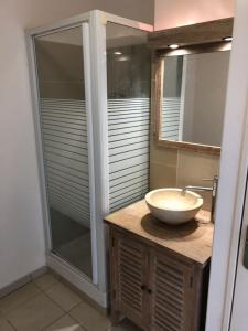 For sale Saint-andre 1 room 24 m2 Reunion (97440) photo 3