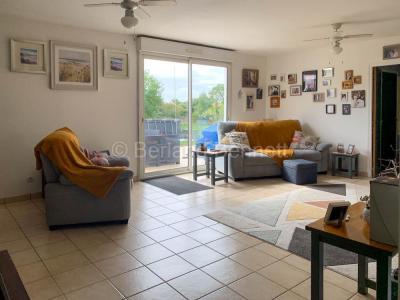 For sale Civray 6 rooms 111 m2 Vienne (86400) photo 1