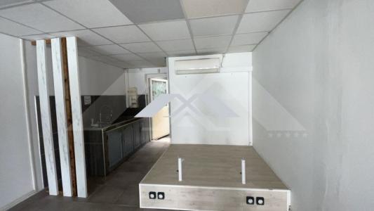 Acheter Local commercial 34 m2 Sainte-clotilde