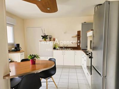 For sale Chammes 4 rooms 86 m2 Mayenne (53270) photo 0