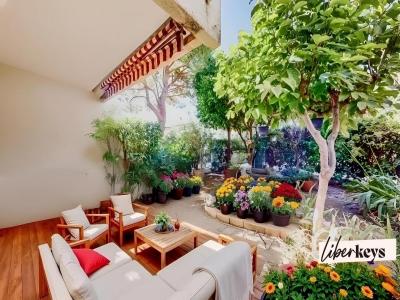 For sale Marseille-11eme-arrondissement 3 rooms 280 m2 Bouches du Rhone (13011) photo 0