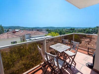 For sale Aix-en-provence 2 rooms 36 m2 Bouches du Rhone (13090) photo 2