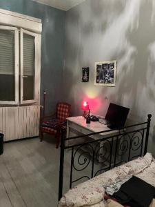 For rent Bordeaux 1 room 14 m2 Gironde (33000) photo 3