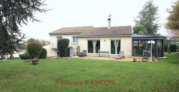 For sale Chaille-sous-les-ormeaux RIVES-DE-L-YON 5 rooms 129 m2 Vendee (85310) photo 0
