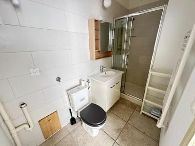 For rent Salon-de-provence 2 rooms 37 m2 Bouches du Rhone (13300) photo 3
