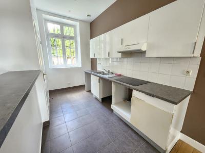 For rent Crosne CENTRE VILLE 4 rooms 76 m2 Essonne (91560) photo 1