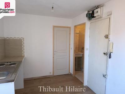 For sale Marseille-6eme-arrondissement 2 rooms 23 m2 Bouches du Rhone (13006) photo 2