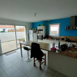 For sale Saint-martin-des-tilleuls 5 rooms 80 m2 Vendee (85130) photo 2