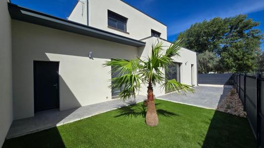For sale Serignan 4 rooms 109 m2 Herault (34410) photo 1