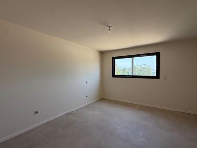 For rent Istres 4 rooms 113 m2 Bouches du Rhone (13800) photo 3