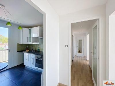 For sale Toulouse 4 rooms 73 m2 Haute garonne (31400) photo 4