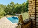 Vente Maison Murs  5 pieces 177 m2