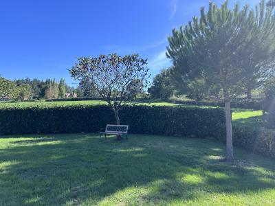 For sale Commelle-vernay 6 rooms 140 m2 Loire (42120) photo 3