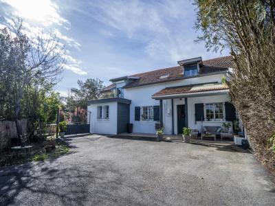 For sale Anglet 5 rooms 103 m2 Pyrenees atlantiques (64600) photo 0