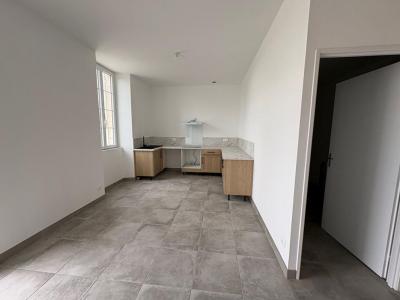 Annonce Location 5 pices Maison Chadenac 17