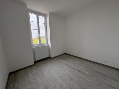 Louer Maison Chadenac 900 euros