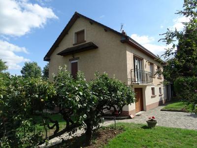 For sale Gien 4 rooms 93 m2 Loiret (45500) photo 2