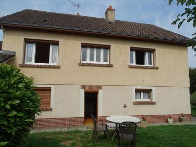 For sale Gien 4 rooms 93 m2 Loiret (45500) photo 3