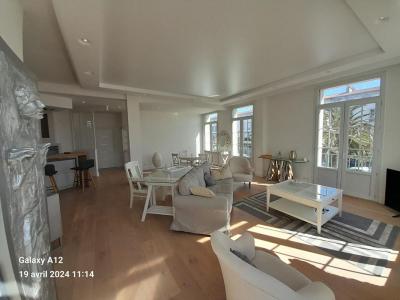 For sale Royan 4 rooms 102 m2 Charente maritime (17200) photo 1