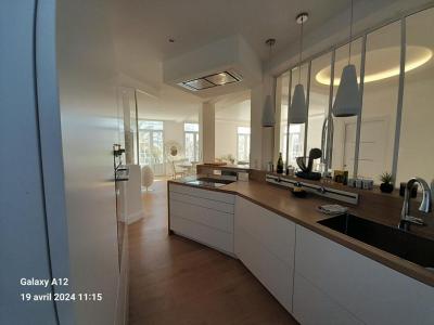 For sale Royan 4 rooms 102 m2 Charente maritime (17200) photo 4