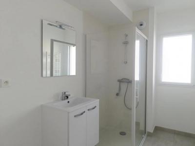 For sale Guipavas 4 rooms 65 m2 Finistere (29490) photo 2