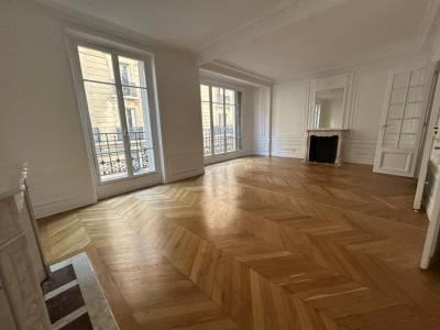 Annonce Location 4 pices Appartement Paris-4eme-arrondissement 75