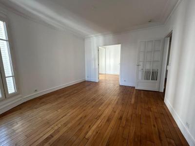 Louer Appartement 77 m2 Paris-12eme-arrondissement
