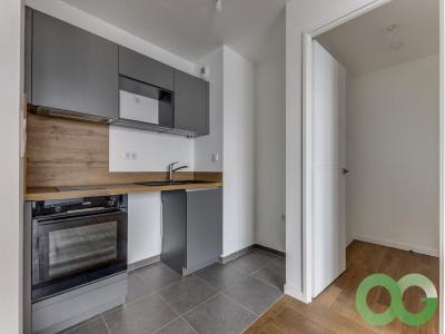 For rent Rueil-malmaison 2 rooms 48 m2 Hauts de Seine (92500) photo 0
