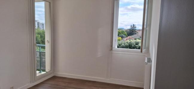 For rent Bagnols-sur-ceze 4 rooms 68 m2 Gard (30200) photo 4