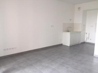 Annonce Location 3 pices Appartement Saint-trivier-sur-moignans 01