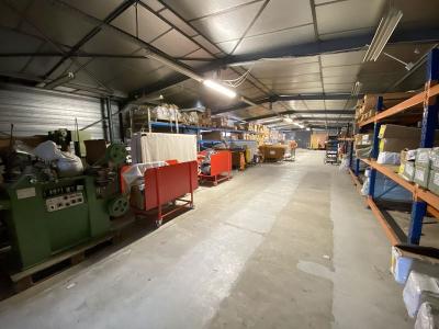 Louer Local commercial 430 m2 Sainte-agathe-la-bouteresse