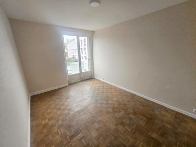 For rent Clermont-ferrand 1 room 27 m2 Puy de dome (63000) photo 2