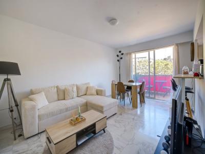 For sale Nice 2 rooms 50 m2 Alpes Maritimes (06200) photo 1