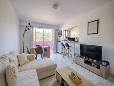 For sale Nice 2 rooms 50 m2 Alpes Maritimes (06200) photo 3
