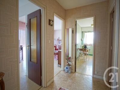For sale Creteil 5 rooms 98 m2 Val de Marne (94000) photo 2