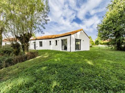 For sale Vertou 4 rooms 93 m2 Loire atlantique (44120) photo 3