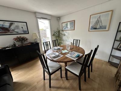 For sale 4 rooms 87 m2 Gironde (33130) photo 4