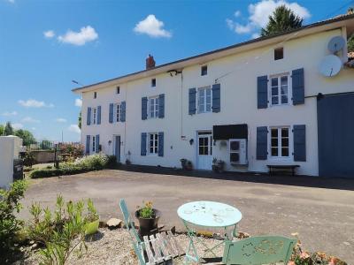 For sale Oradour-sur-vayres 8 rooms 213 m2 Haute vienne (87150) photo 0
