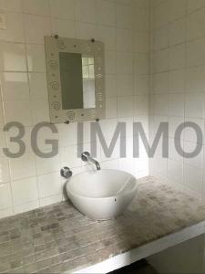 For sale Aigaliers UZAS 1 room 28 m2 Gard (30700) photo 2