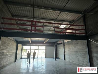 For rent Rennes 340 m2 Ille et vilaine (35000) photo 2