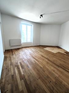 For sale Melun 2 rooms 50 m2 Seine et marne (77000) photo 1