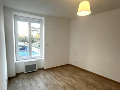 For rent Roanne 3 rooms 63 m2 Loire (42300) photo 3