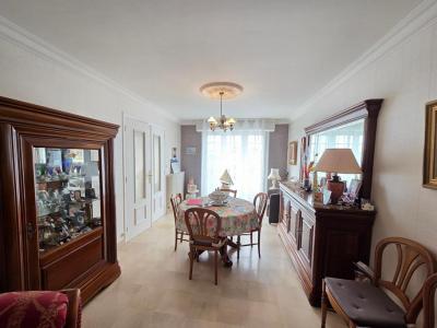 For sale Plouhinec 4 rooms 85 m2 Morbihan (56680) photo 2