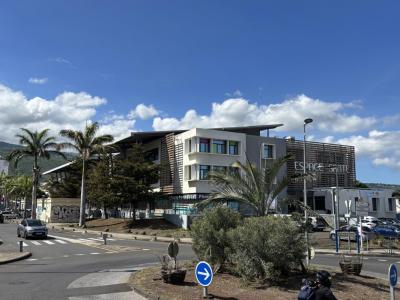 Louer Bureau 120 m2 Saint-paul