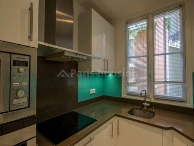 Louer Appartement Paris-16eme-arrondissement 3300 euros