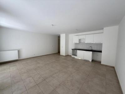 For rent Beaurecueil AIX-EN-PROVENCE 3 rooms 71 m2 Bouches du Rhone (13100) photo 4