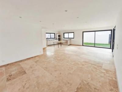 For sale Cholet 6 rooms 138 m2 Maine et loire (49300) photo 3