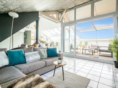 For sale Villefranche-sur-saone 6 rooms 218 m2 Rhone (69400) photo 0